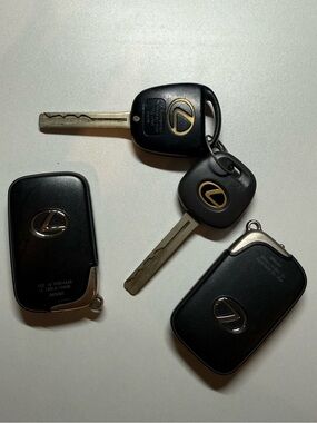 Lexus key fob bundle